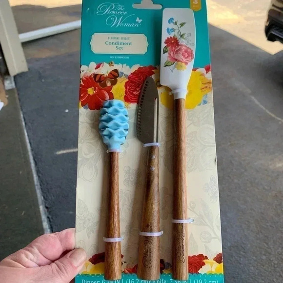 Pioneer Women 3 Piece Condiment Set - Picture 1 of 5